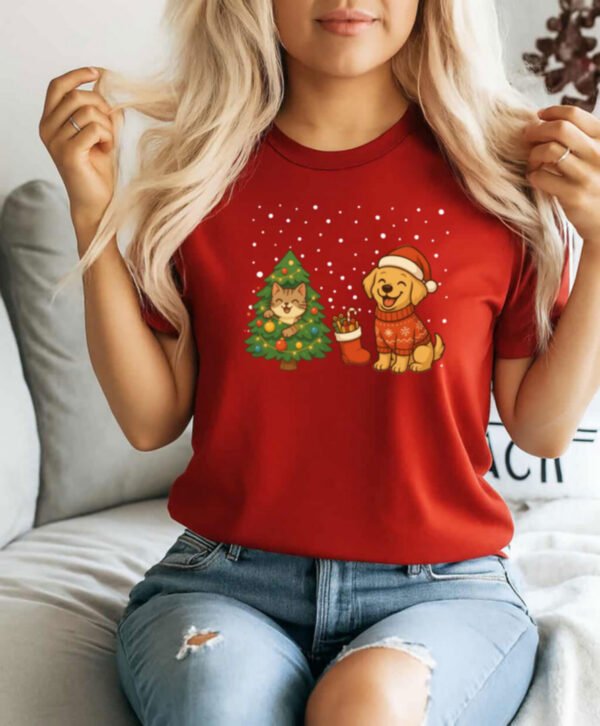 Cats and dog , Christmas 2025 T-shirt